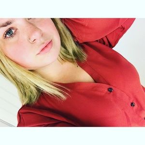 Meet your Posher, Briana